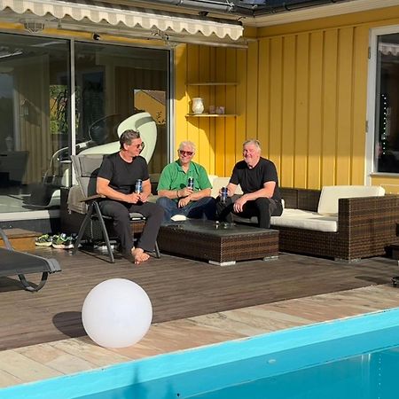 Modern Apartment With Pool & Sauna Porsgrunn Eksteriør bilde