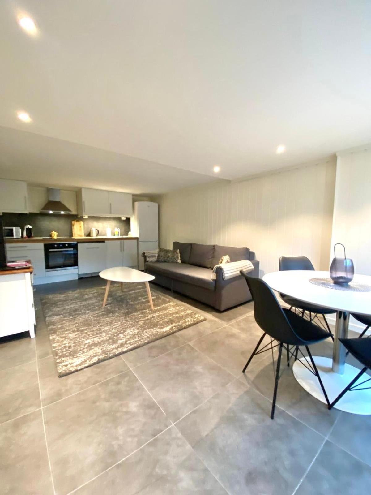 Modern Apartment With Pool & Sauna Porsgrunn Eksteriør bilde